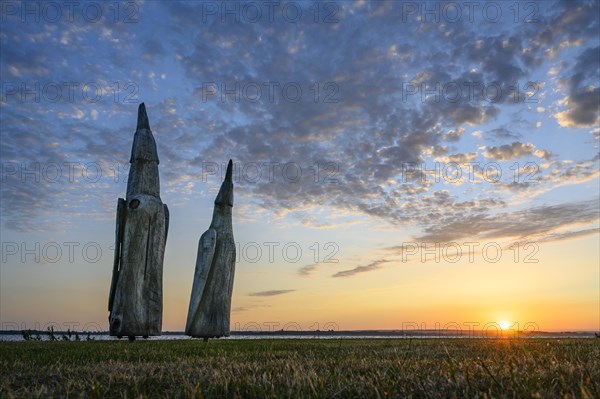 Artwork at Lake Duemmer at sunset