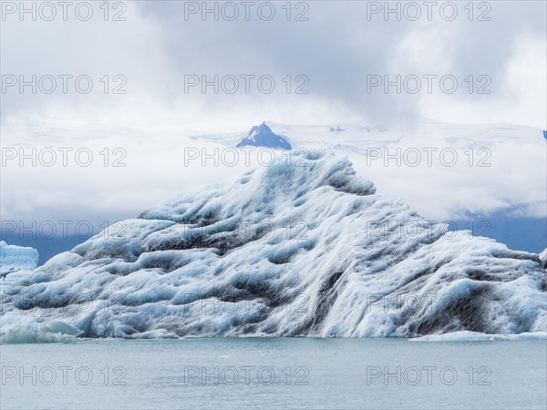 Joekulsarlon glacier lagoon