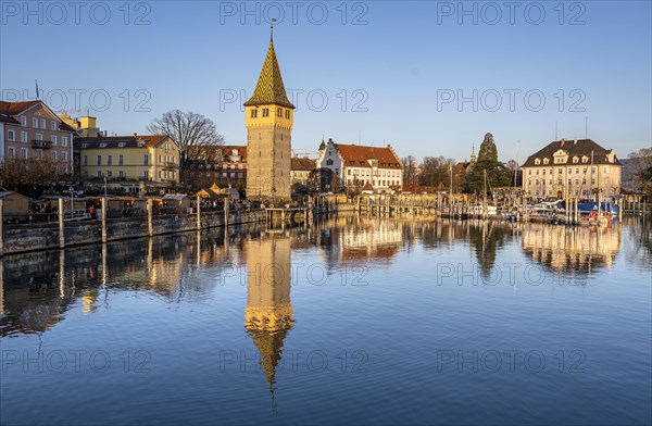 Harbour promenade with Mangturm in the evening light