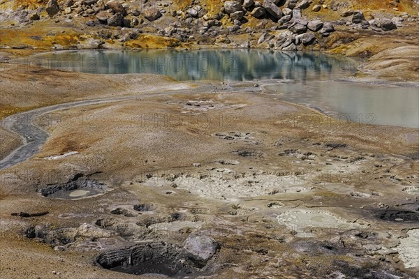 Hot springs and mud pans in the Bumpass Hell solfataras field