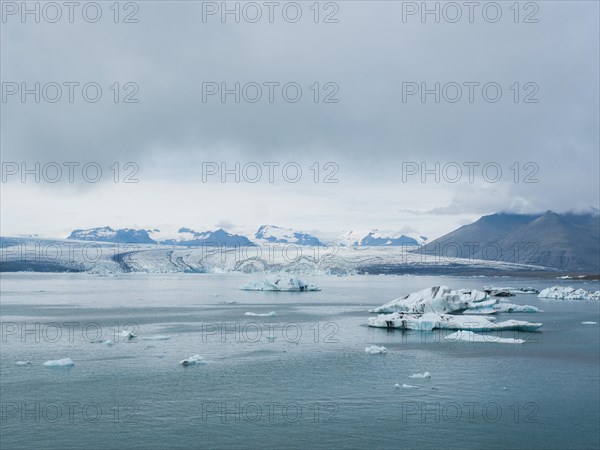 Joekulsarlon glacier lagoon