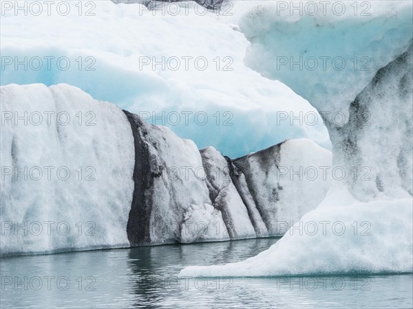 Joekulsarlon glacier lagoon