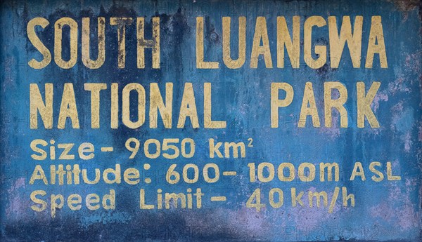 Sign at the entrance of the National Park