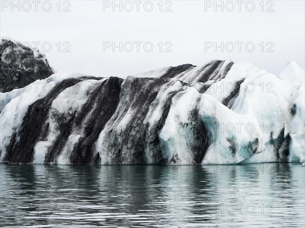 Joekulsarlon glacier lagoon