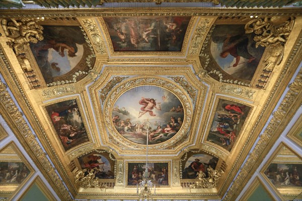 Ceiling Painting Le Salon des Nobles