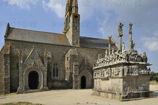 The chapel Notre-Dame-de-Tronoen and calvary