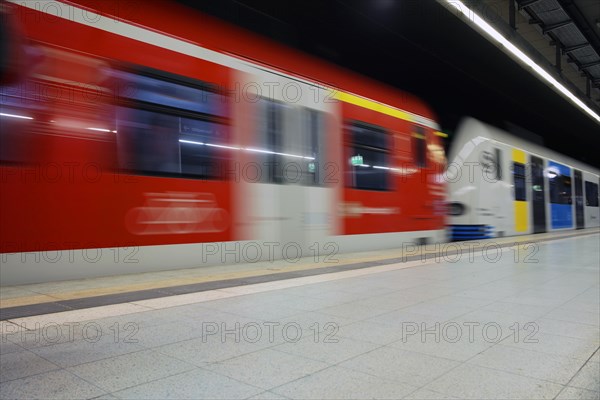 Arriving S-Bahn