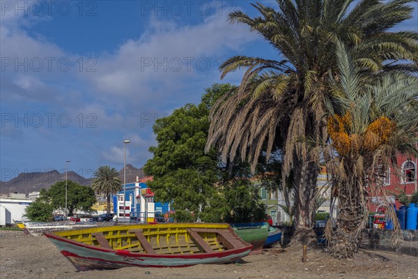 Fischerboote am Strand Sao Vicente Mindelo Kapverden