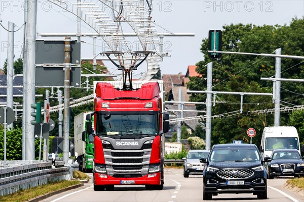 Pilot route for overhead line trucks