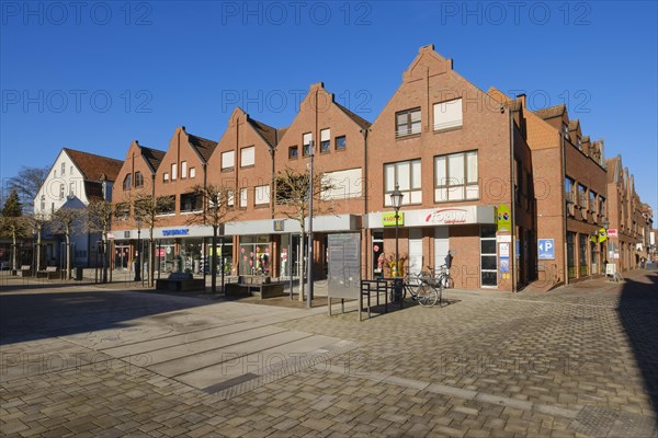 Commercial building on the market square