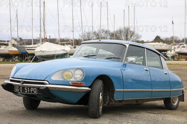 Citroen DS ID 20 Super from 1973