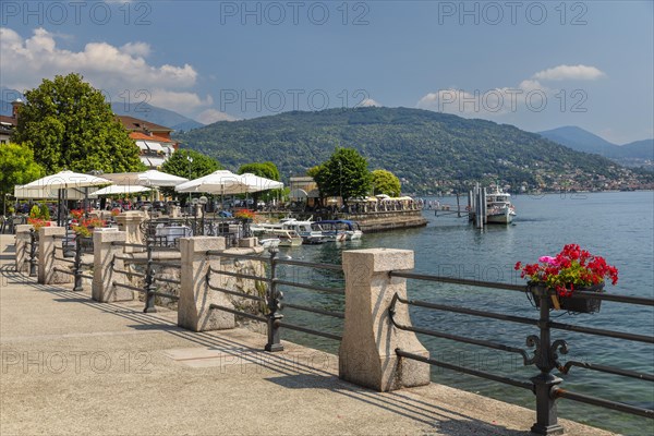 Promenade at the harbour