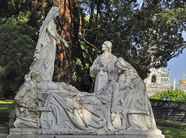 Statue at entrance of Sanctuary of Our Lady of Lourdes