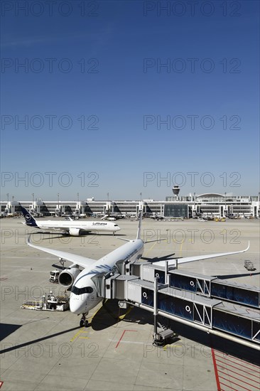 Taxiing and parking aircraft on the east apron