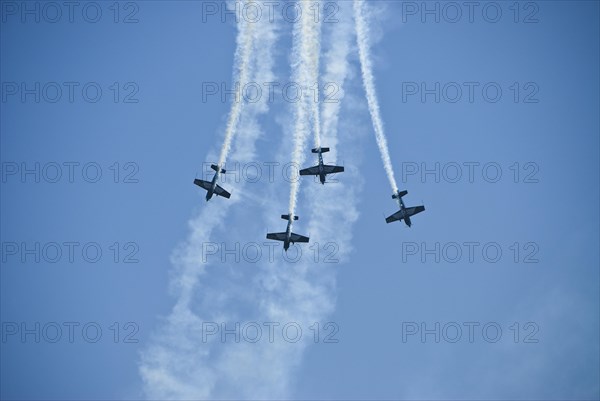 The blades aerobatic team