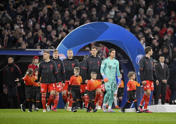 FC Bayern Munich FCB team with goalkeeper Yann Sommer