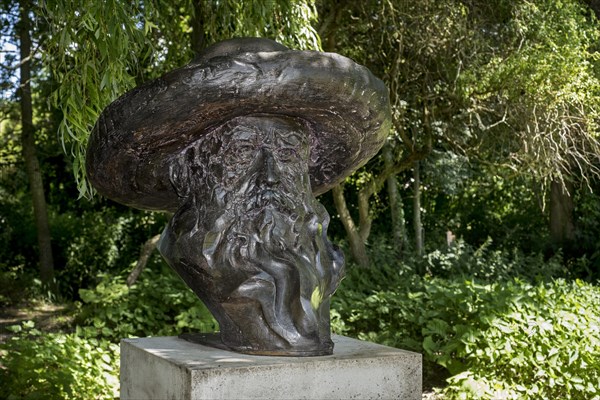 Bronze bust of Claude Monet