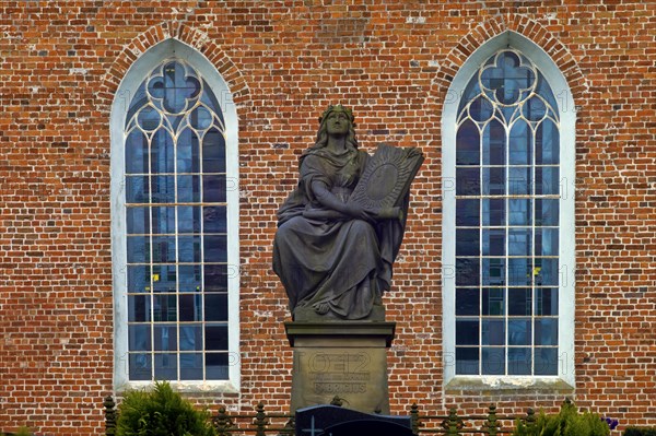 Gravesite of David Fabricius in Osteel