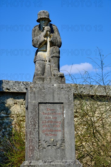 War memorial commemorating the fallen of World War II