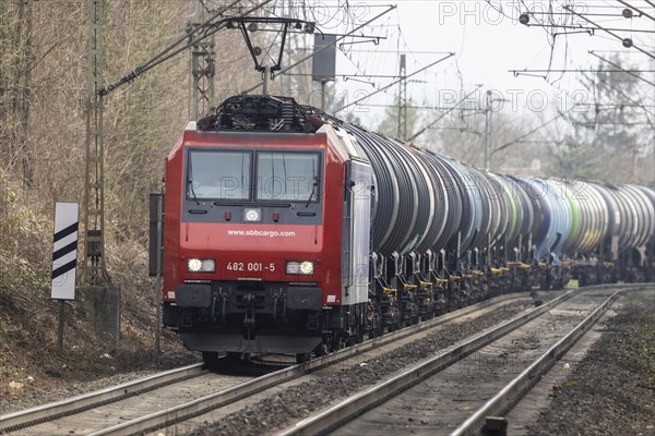 Goods train with tank wagon on the way