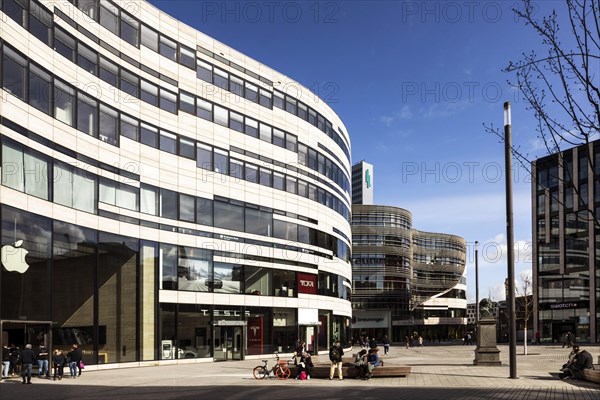 Schadowplatz at the Koe-Bogen in the city centre