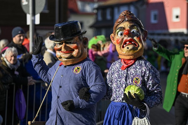 Narrenzunft Krutblaettsche from Kehl-Goldscheuer at the Great Carnival Parade