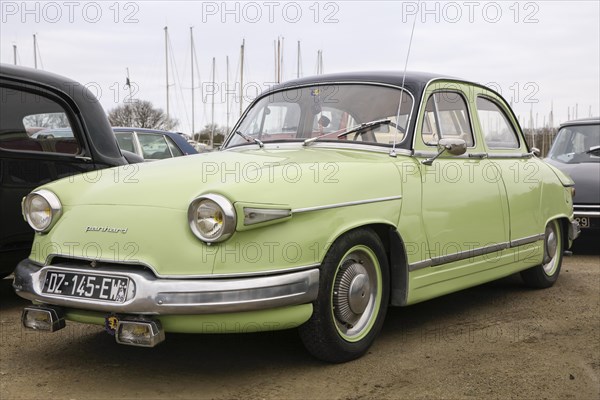 Panhard PL17 Tigre