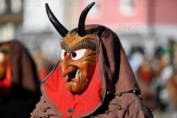 Narrenzunft Niesatzer Schellenteufel from Buehl-Niehsatz at the Great Carnival Parade