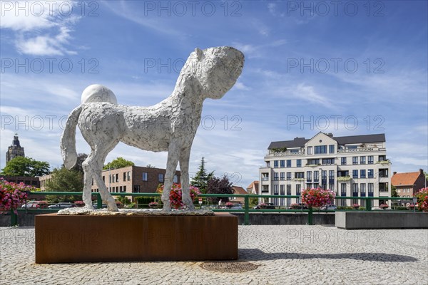 Sculpture Titus by artist Johan Tahon in the city Oudenaarde