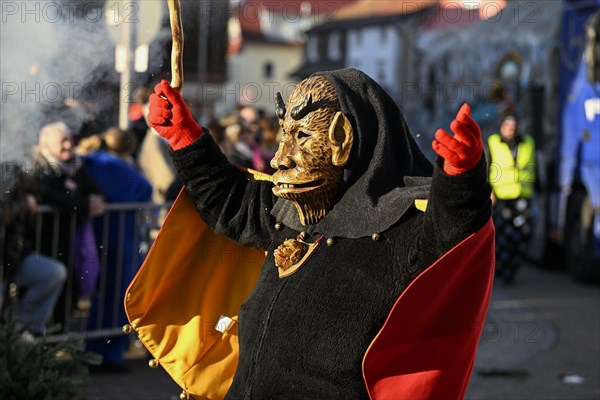 Narrenzunft Hoellteufel from Reichenbach at the big carnival procession