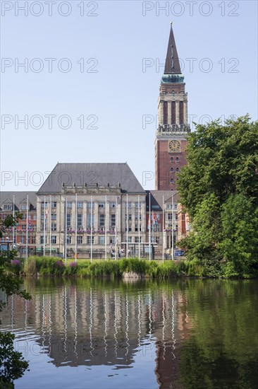 Little Kiel with town hall