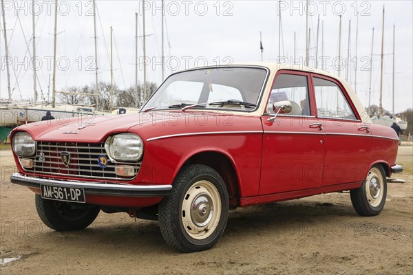 Peugeot 204 Sedan