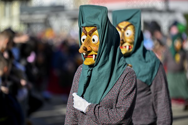 Jester's Guild Schwarzwaldhexen from Buehlertal at the big carnival procession