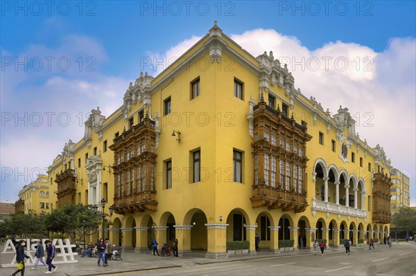 Balconies on the Plaza de Armas