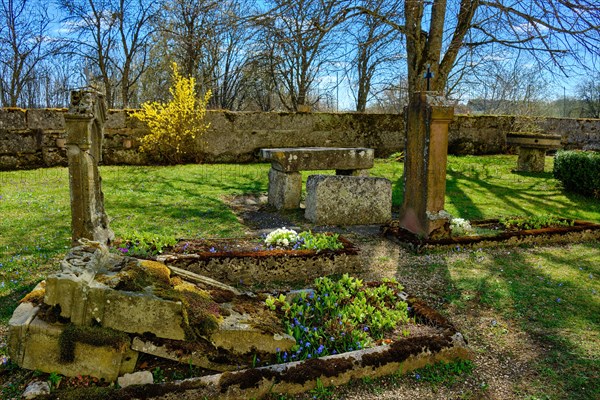 Cemetery Wuestung Dorf Gruorn