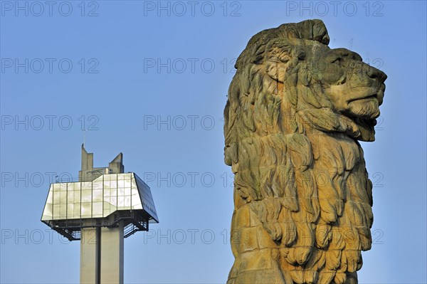 Boures monumental lion and panoramic tower at the Gileppe Dam