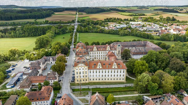 Aerial view, Residenz Ellingen, with the Ellingen estate and castle brewery, High Baroque, Ellingen, Franconian Lake District, Middle Franconia, Franconia, Bavaria, Germany, Europe