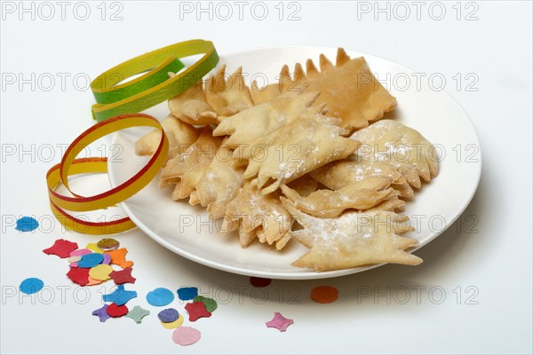 Riccioline, Italian carnival pastry, Italy, Europe