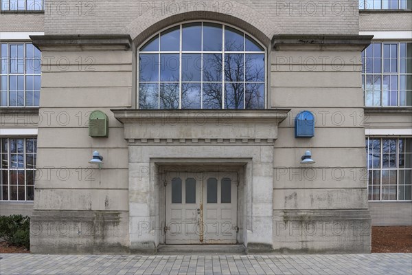 Entrance gate of the Glass Palace, the former Mechanical Cotton Spinning and Weaving Mill, from 1910 to 1980, today Art Museum, Augsburg, Bavaria, Germany, Europe