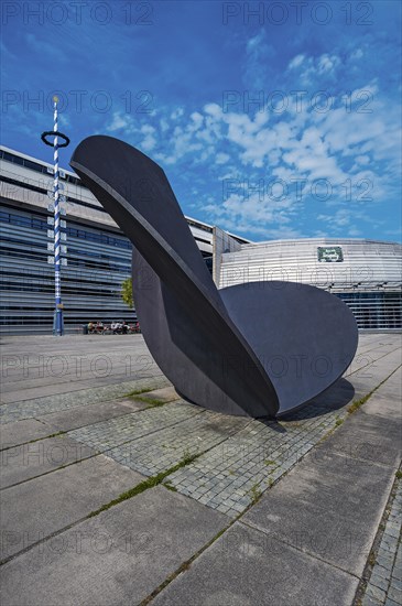 Artwork by Fritz Koenig, Large Leaf Figure from 1996, Location, Technische Universitaet Muenchen. TUM, Munich, Bavaria, Germany, Europe