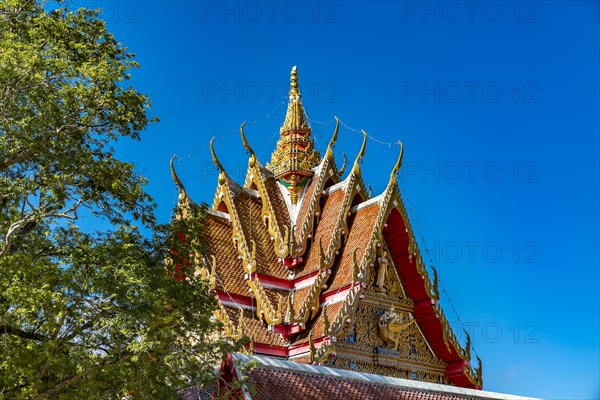 Wat Khao Daeng, Buddhist Temple, Khao Sam Roi Yot National Park, Prachuap Khiri Khan Province, Thailand, Asia