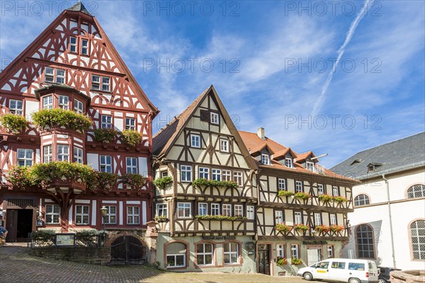 The old town of Miltenberg with the market square and market fountain, Miltenberg, Bavaria, Germany, Europe