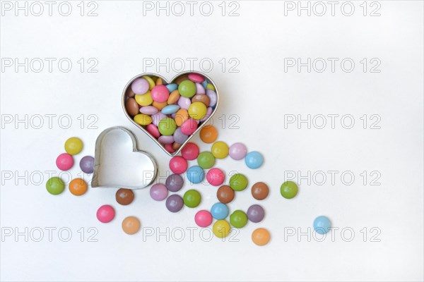 Chocolate Lentils in Heart Cookie Cutter, Smartie