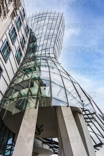 The Dancing House is the name of this building located in Prague, Czech Republic and designed by the Croatian-Czech architect Vlado Milunic in cooperation with Canadian-American architect Frank Gehry