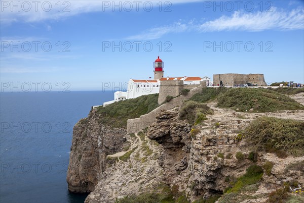 Lighthouse on cliff, Cabo de Sao Vicente, Cape Saint Vincent, Southwesternmost point of Europe, Algarve, Portugal, Europe
