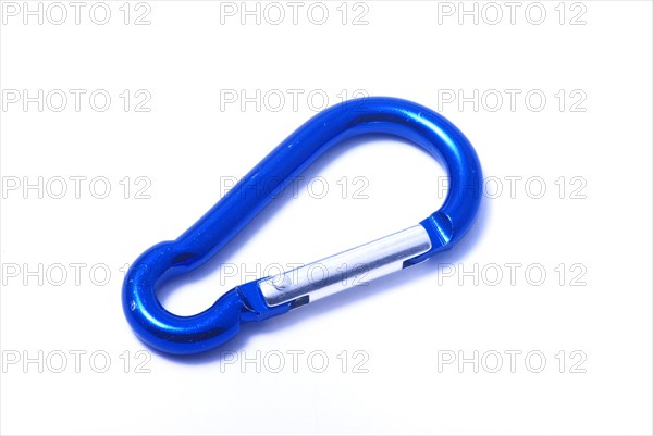 Carabiner clips