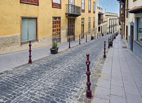 Typical alley in La Orotava, Tenerife, Canary Islands, Spain, Europe