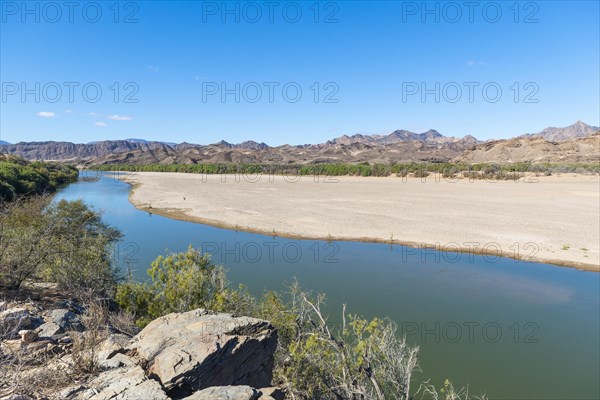 Orange River, also known as the Orange River, on the border between Namibia and South Africa, Oranjemund, Sperrgebiet National Park, also known as Tsau ÇKhaeb National Park, Namibia, Africa