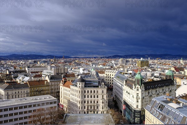 Maria Hilf quarter, rain clouds, dark clouds over Vienna, view from the House of the Sea, Vienna, Austria, Europe