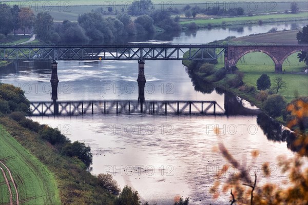 Kennedy Bridge, historic railway bridge over the Weser, architect Josef Stuebben, foggy atmosphere in autumn, Boffzen, Holzminden, Lower Saxony, Germany, Europe